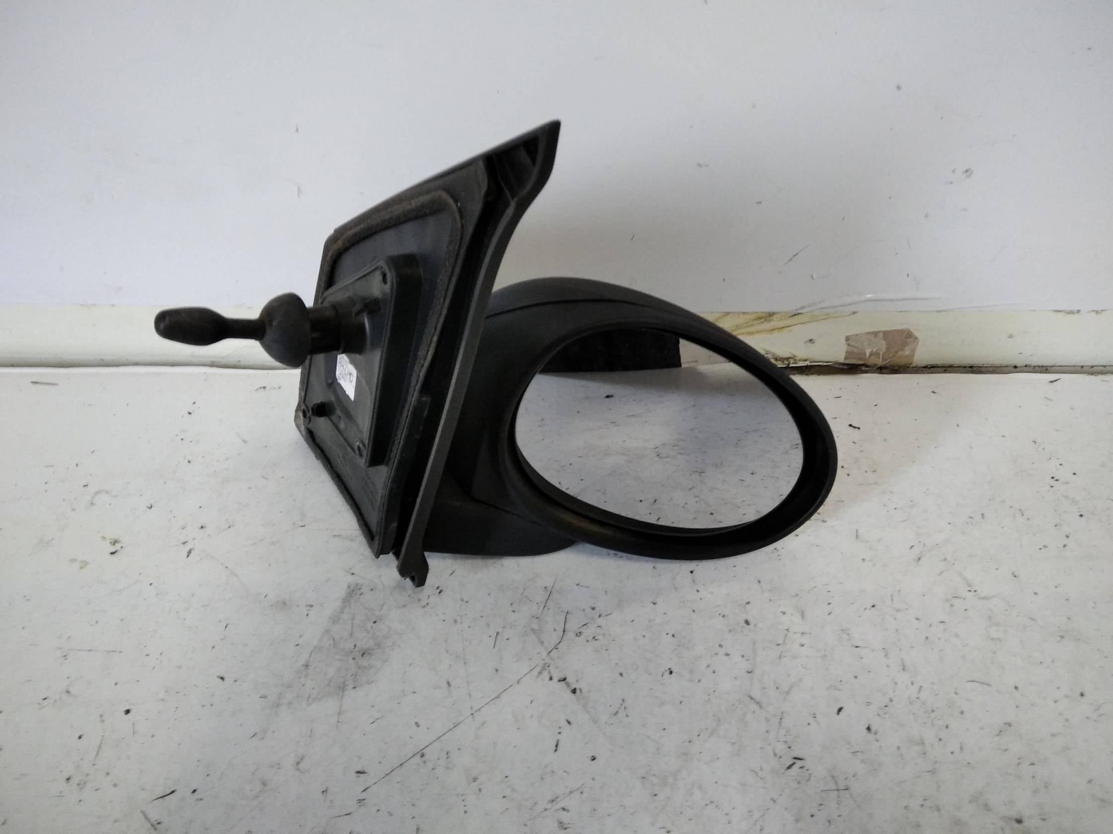 Retrovisore est. dx.